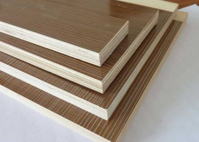 木質(zhì)建筑模板為什么會(huì)脫穎而出？依靠的是什么